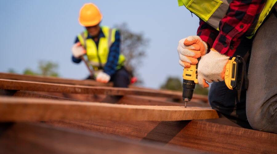 Expert Emergency Roof Repairs services in Kandiyohi, MN